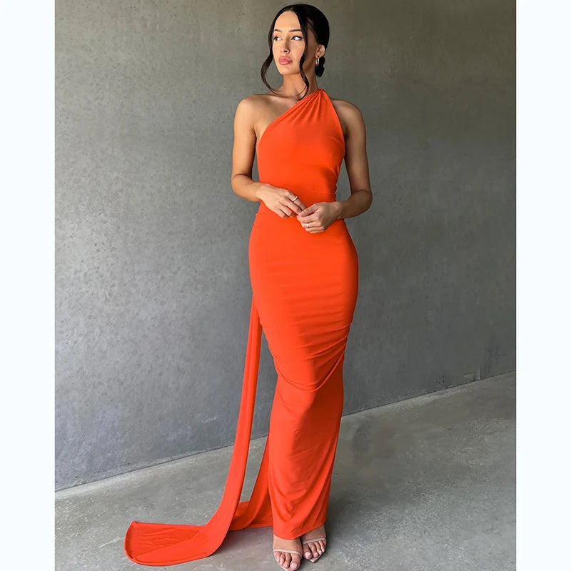 Hugcitar One Shoulder Backless Adjustable Scarf Loop Ruched Sexy Maxi Dress Women Elegant Y2K Streetwear Festival Outfit